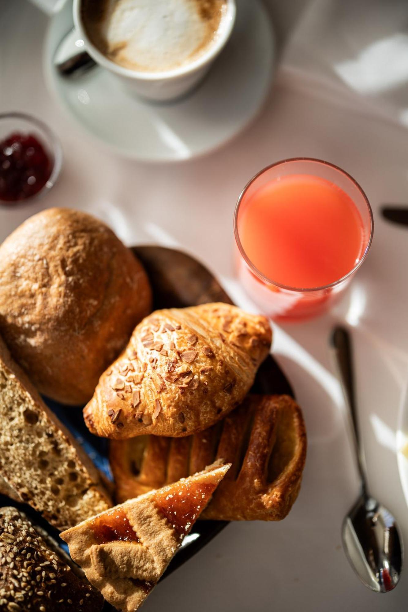 Garni Jasmin Bed & Breakfast Castelrotto Luaran gambar