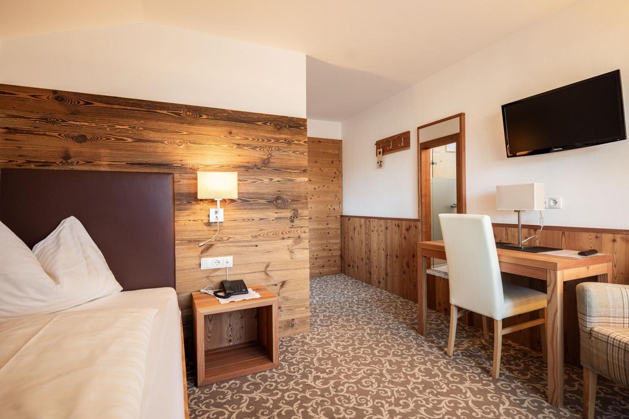 Garni Jasmin Bed & Breakfast Castelrotto Luaran gambar